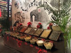 -客家大院·非遗赣南客家菜(郁孤台店)