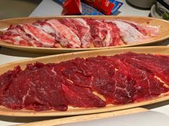 -左庭右院鲜牛肉火锅(金山万达店)