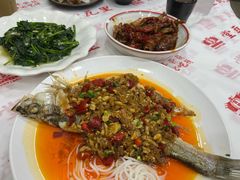 -堂瓦里·33年传统赣菜(第一街区店)