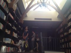 店内环境-钟书阁(松江泰晤士小镇店)