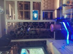 -艾尚主题式KTV(艾溪湖绿地店)