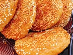 -万红路羊汤烧饼店(将台路店)