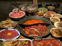 -萍姐火锅·公路夜市(武汉首店)