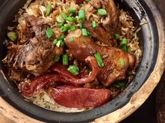 瓦煲鸡饭-马来西亚美食街