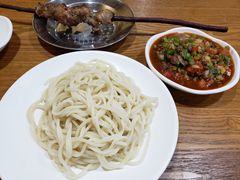 -怡妮新疆风味餐厅(东江湾路店)