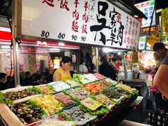 -六合夜市
