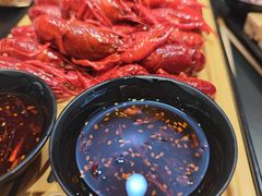 -肥肥虾庄·金牌油焖大虾(汉口城市广场店)