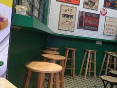 用餐区-孖记茶档·热腾茶餐(荔湾领展广场店)