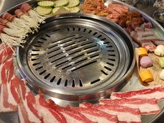 -哈哈碳都·牛肋条无限自助烤肉(宝龙店)