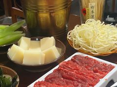 -黔有有贵州酸汤夺夺粉火锅(五味十字店)