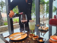 -雾山韩式烤肉·海南糟粕&椰子鸡火锅·海景餐厅(三亚绿发山海天JW万豪酒店)