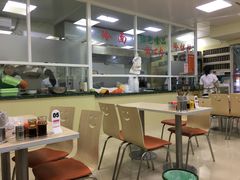 大堂-顶巧鸡汤馄饨(虹口总店)