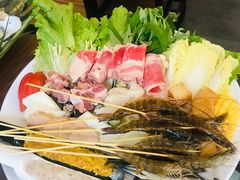 -樾餐厅泰式海鲜火锅(民歌湖店)