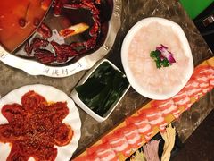 番茄养颜鸳鸯锅-刘一手重庆火锅(万达广场店)