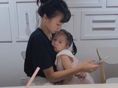 -露露家咖啡店