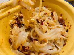 刮凉粉-东排食堂长沙小吃大排档(五一广场店)