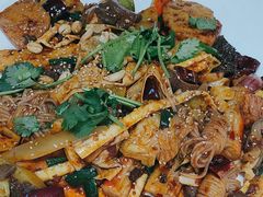 -拿渡·水煮鱼麻辣香锅(王府井奥莱·香江小镇店)