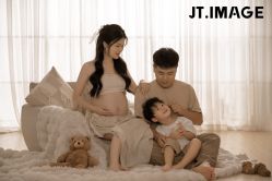 点击看大图 -专注孕妇照亲子照·纪田摄影