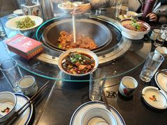 -挂旗柴锅鸡(蚌山区嘉年华店)