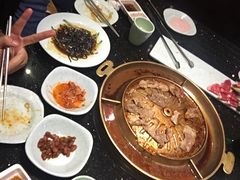 -猪啊牛呀羊啊铜盘烤肉(正大广场店)