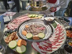 -哈哈碳都·牛肋条无限自助烤肉(台江万达店)