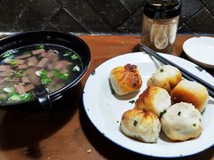 -舒蔡记生煎菜饭(云南中路店)