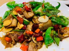 -梁家大院•农家菜(昆山会展中心店)