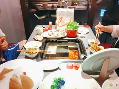 -洞子口重庆鲜货火锅(楚翘城旗舰店)