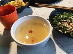 银耳汤-钢管厂五区小郡肝串串香(奥克斯广场锦城万达店)