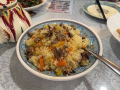 -汗腾格里·风味餐厅(新疆驻京办店)