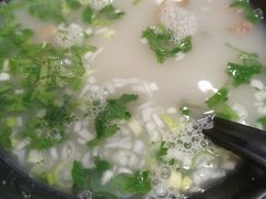 -万红路羊汤烧饼店(将台路店)