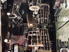-钟书阁(群光广场店)