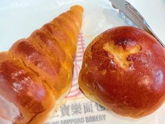 奶油牛角面包-新侨三宝乐面包店(崇文门店)