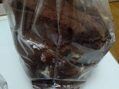 巧克力味蛋糕卷-来噻布布 Lets BUBU