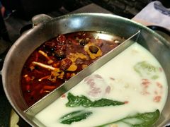 -湊湊火锅·茶憩(新中关购物中心店)