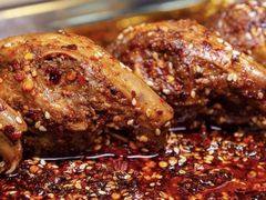 老黄记麻辣兔头-老黄记手撕烤兔(玉林街店)