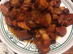 -云海肴·汽锅鸡·云南菜(天山百盛优客店)