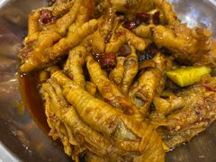 -江城燕子大排档(江汉路步行街店)