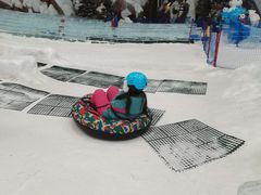 -长沙湘江冰雪世界