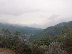 -梅岭月亮湾山体公园