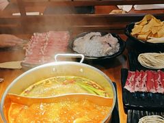 -呷哺呷哺(常营华联店)