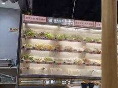 自助取餐区-屋头串串(新街里店)