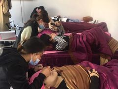 -艺采红鹰职业培训学校