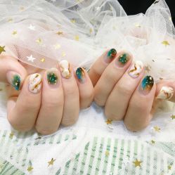 -逸日式美甲美睫工作室
