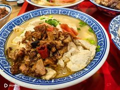 -蓝田九大碗民俗食府(蓝田店)