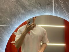 -英派斯健身旗舰店(海信国际中心馆)