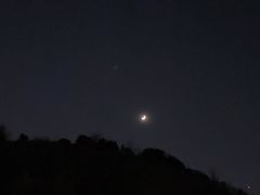 -鬼笑石后山停车场