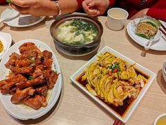 -六泰居·尔滨地标·东北菜(黄河路店)