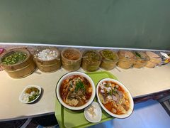 -丽丽三鲜螺蛳粉(田林路店)