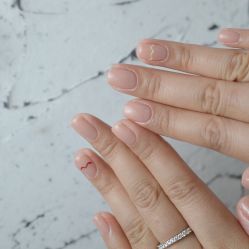 -AKIRA 安久日式美甲美睫